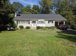 8402 Blakiston Ln, Alexandria, VA 22308