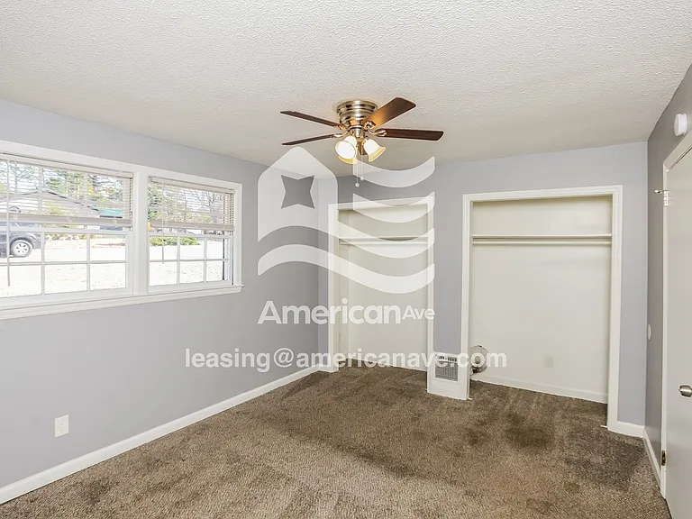 4784_009_wm_-_main_bedroom_13466822.jpg
