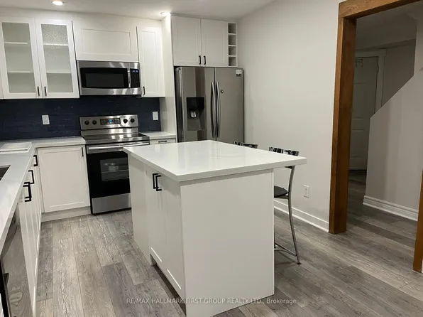 1010 Glen St #141, Oshawa, ON L1J 6J2