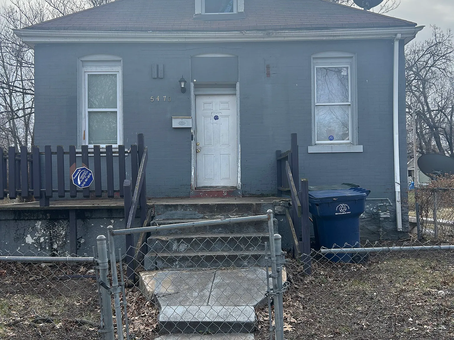 3 bed, 1064 sqft, $525 — Photo 1