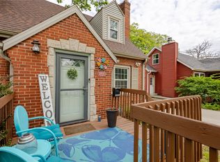 2911 35th St, Des Moines, IA 50310