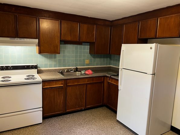 226 Pearl St APT 5