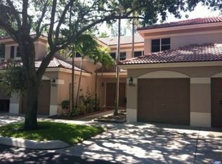 9704 NW 23rd Ct, Pembroke Pines, FL 33024