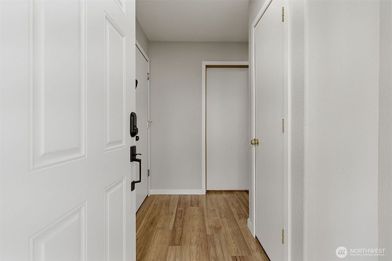 4th image of 13004 58th Avenue NE