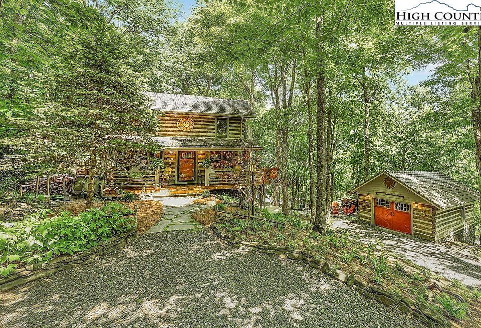 1st image of 118 Annapurna Drive