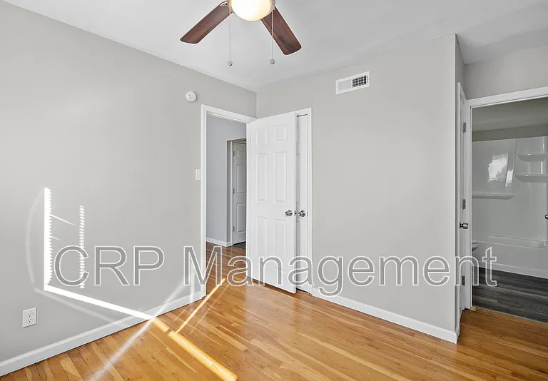 4255 Virginia Ave — Photo 10