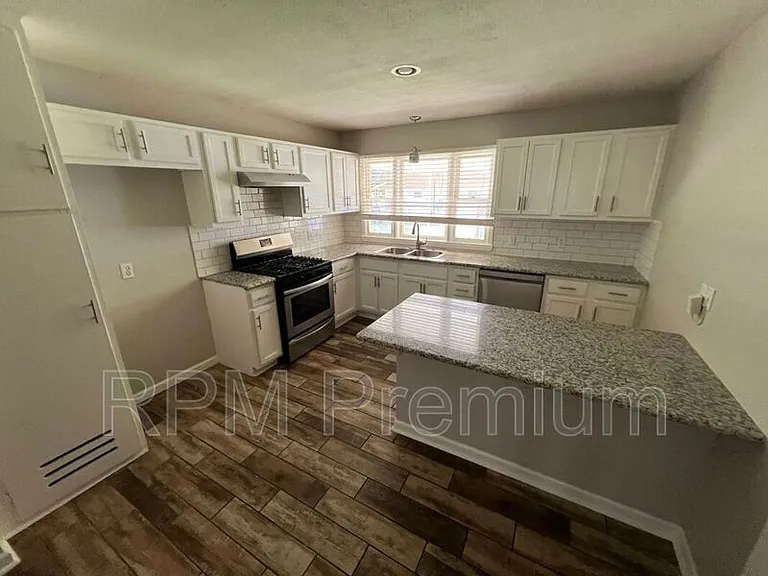 3337 Coolidge St — Photo 11
