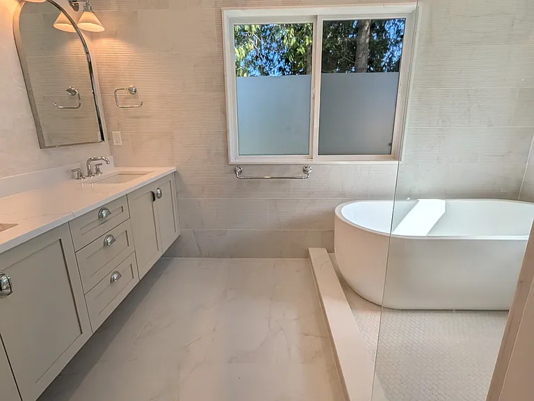 3957 W Barrett Ln — Photo 29