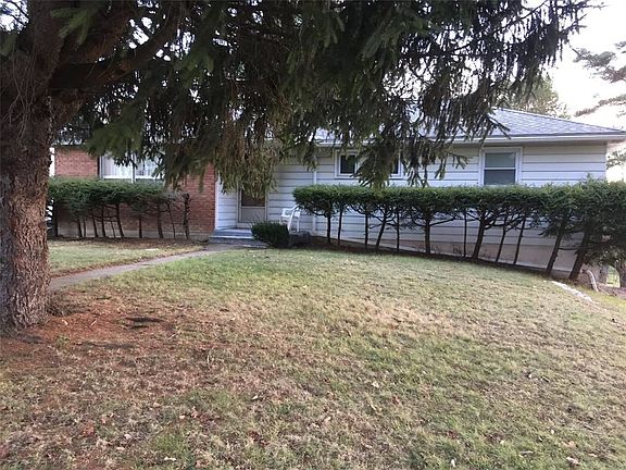 4th image of 3024 Pleasant Dr