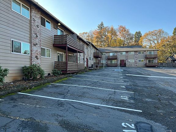 2nd image of 3875 Liberty Rd SE #90