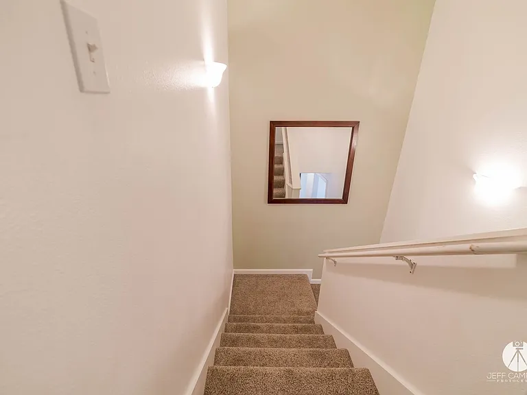 1100 W Nugget Ave — Photo 14