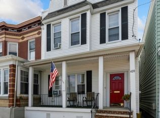 420 Hancock Pl, Fairview, NJ 07022