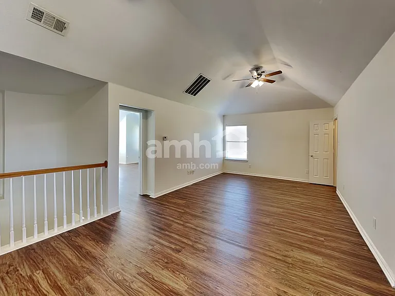 2619 Hopkins Dr — Photo 12