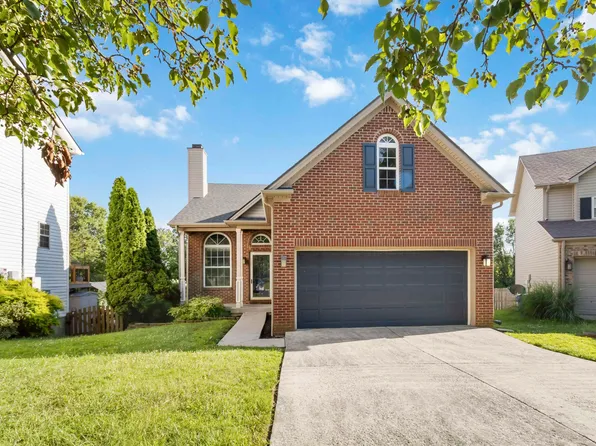 128 Greenway Ln, Lexington, KY 40511