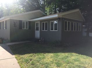 814 Indian Trl, Manistique, MI 49854
