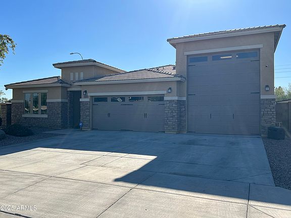 2nd image of 10605 W Catalina Drive