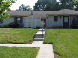 448 Valleybrook Dr, Lancaster, PA 17601