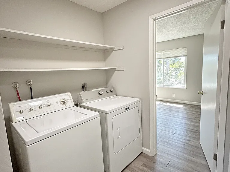 3309 Innerwick Ln — Photo 14