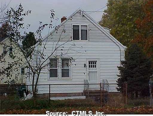 1st image of 560 Middletown Ave