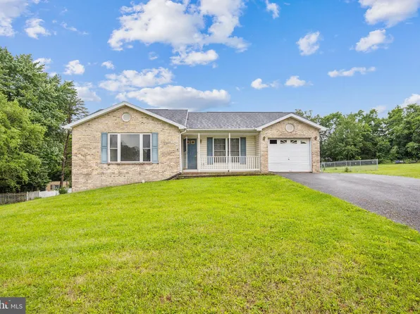 39 Tranquility Ave, Martinsburg, WV 25405