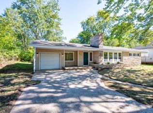 951 Wright St, Gary, IN 46404
