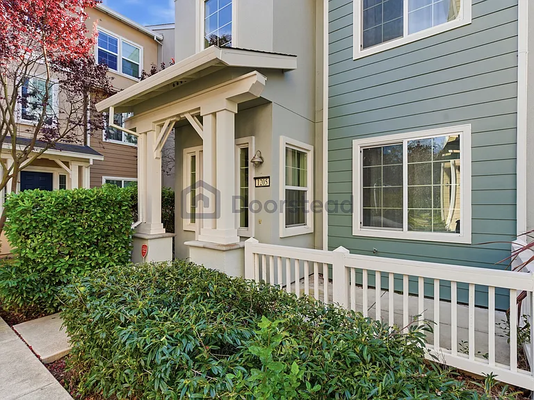 1205 Maritime Way — Photo 6