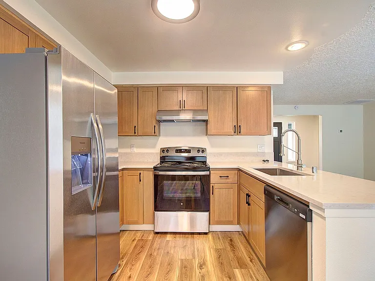 14317 SE 14th St — Photo 9