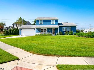904 Lafayette Blvd, Brigantine, NJ 08203