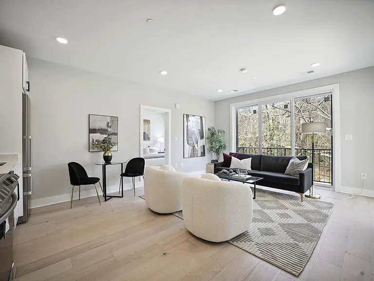 2019 M St NE #7 — Photo 3