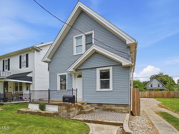 3rd image of 815 Woodsdale Ave