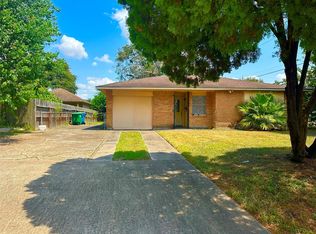 5502 Mackinaw Rd, Houston, TX 77053
