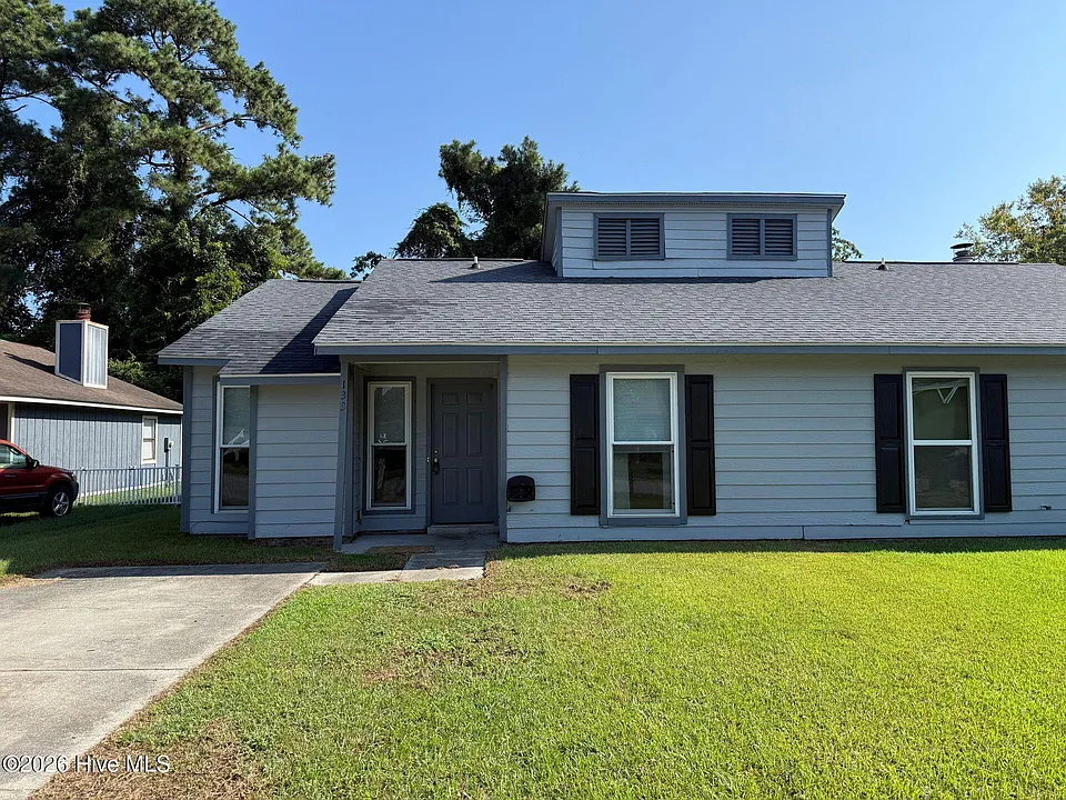 133 Village Cir