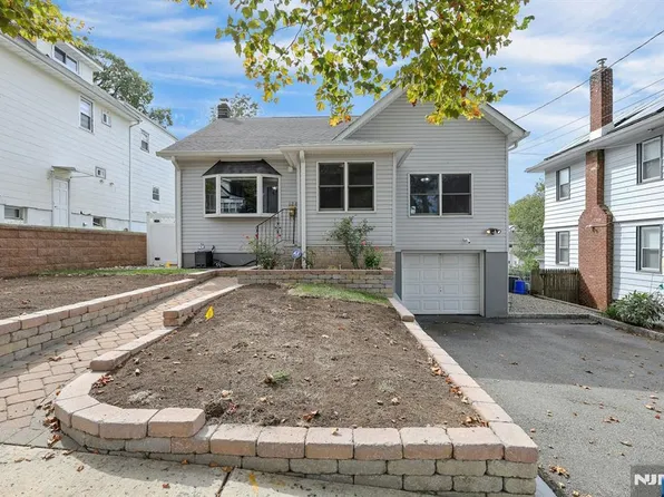 128 Homestead Pl, Bogota, NJ 07603