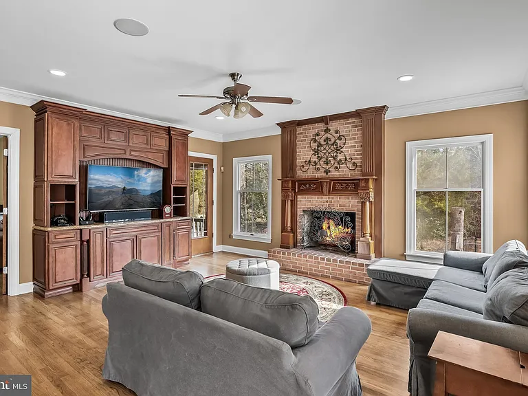 3 S Lakeside Dr W — Photo 15