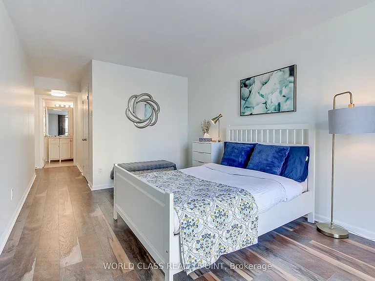 75 Ellen St #207 — Photo 13