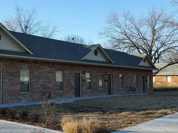 401 S Davis Ave, Claremore, OK 74017