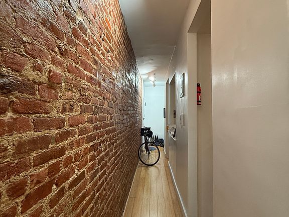 5th image of 607 Flatbush Ave APT 1A