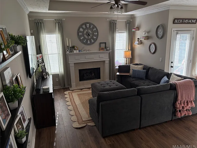 9506 Greythorne Ct — Photo 13