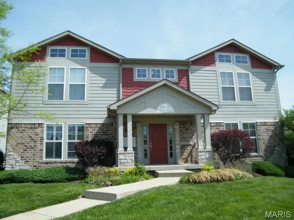 3312 Capri Way St, Peters, MO 63304