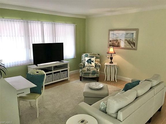 3rd image of 7845 Estero Blvd