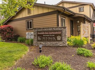 933 N Rose St #8201, Phoenix, OR 97535