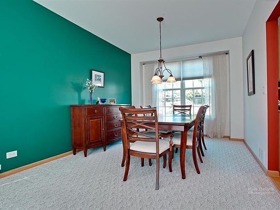 5th image of 276 Pembrook Ln