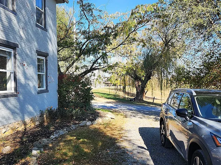 180 Green Acre Rd #A — Photo 36