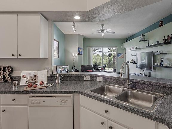 5th image of 4727 Carroway Dr