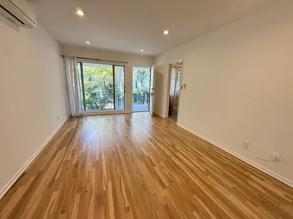 1020 6th St APT I, Santa Monica, CA 90403