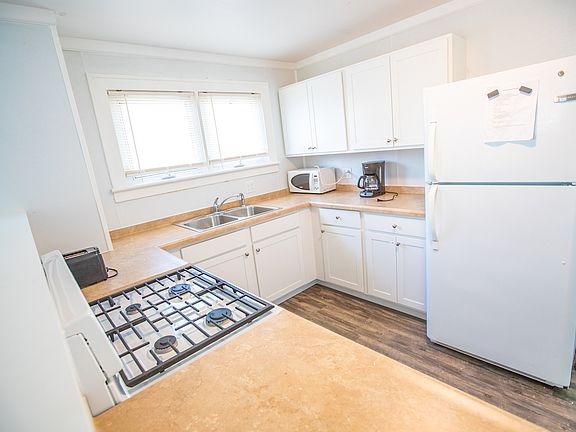 4th image of 522 E Park Ave #16920391