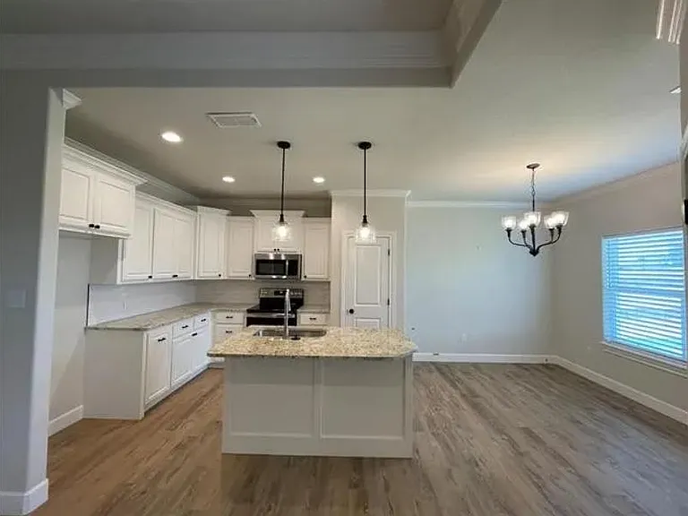 7369 Wildflower Way — Photo 4