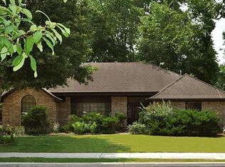 2707 Yost Blvd, Pearland, TX 77581