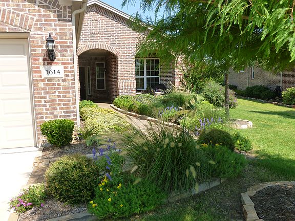 2nd image of 1614 Overwood Dr