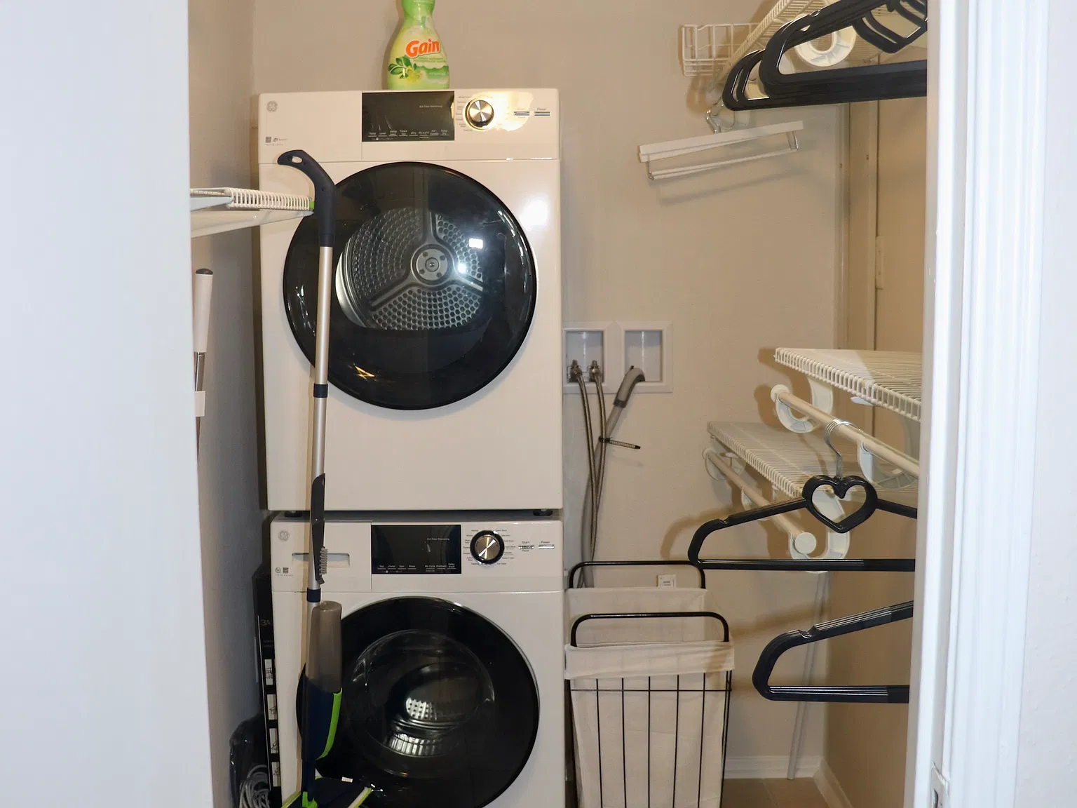 1 bed, 767 sqft, $2,000 — Photo 3
